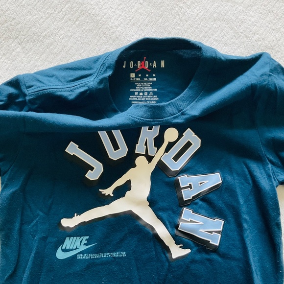 JORDAN tee - shirts little boys 5-6 years - Picture 3 of 4